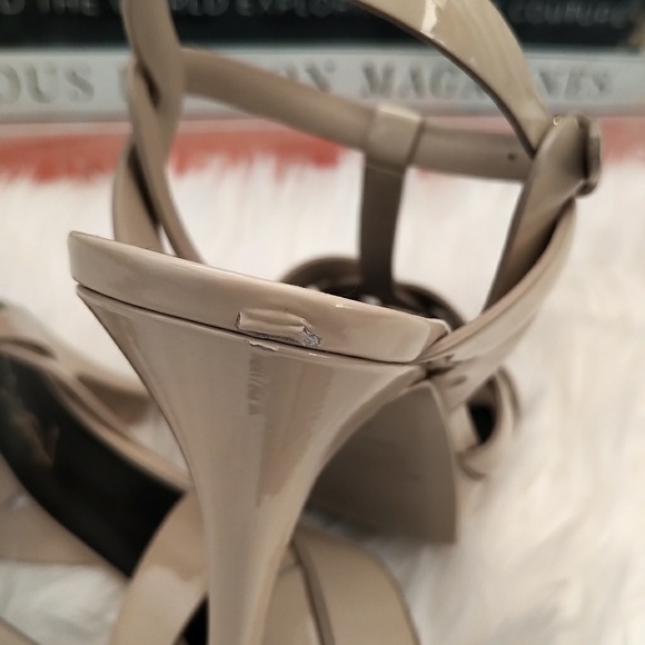 *SOLD* 💯Authentic YSL T-Strap Tribute Sandals - Picture 6 of 8